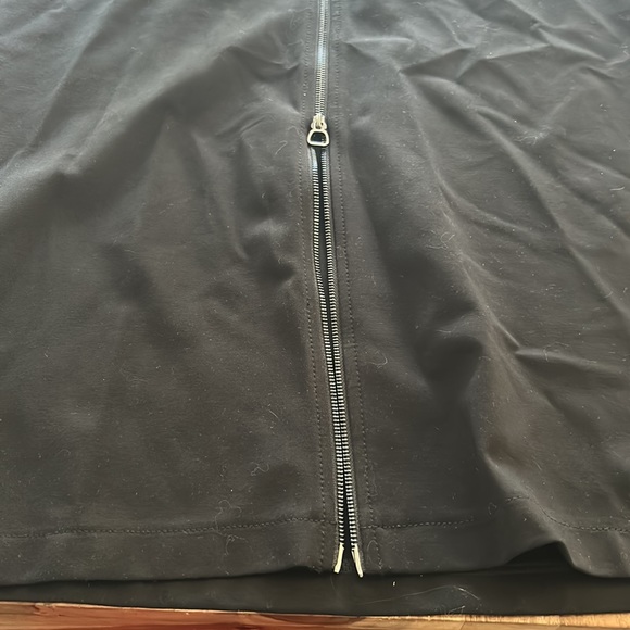 Guess long skirt brand new! - Picture 3 of 3